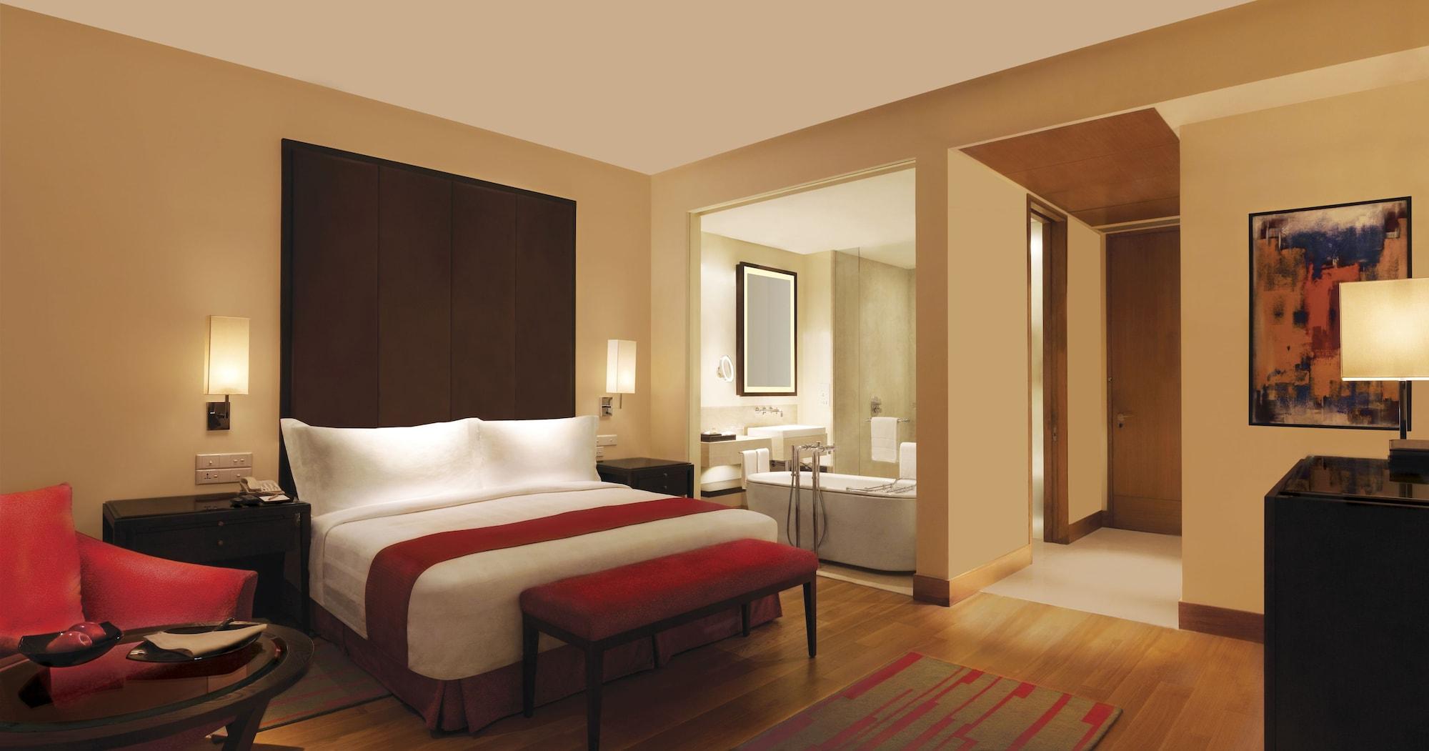 Hotel Trident Hajdarábád Exteriér fotografie A room at the Taj Mahal Palace